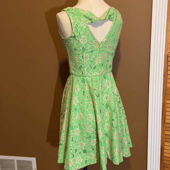Lilly Pulitzer Floral Midi Lace Pattern Dress - Picture 5 of 10